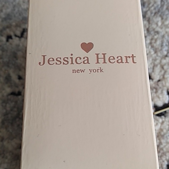 Watch - Picture 2 of 2